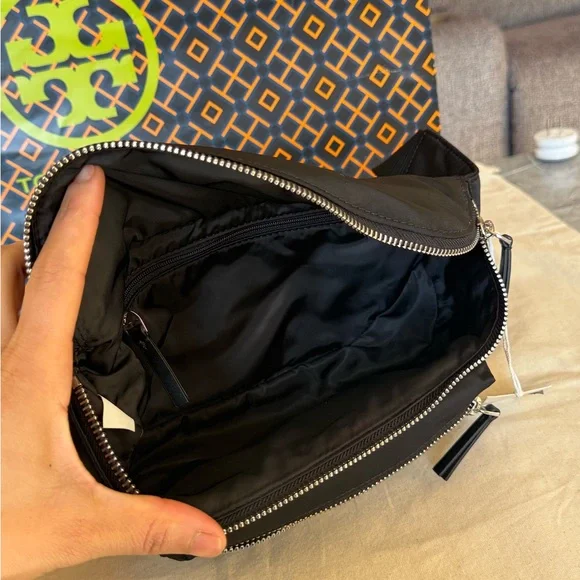 Tory Burch Nylon Belt Bag Fanny Pack 170436 in Black Lightweight NWT - Picture 7 of 12